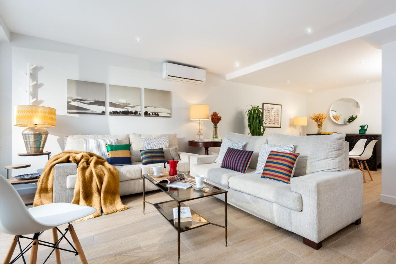 Plaza Espana, Acogedor Apartamento Con Patio 세비야 외부 사진