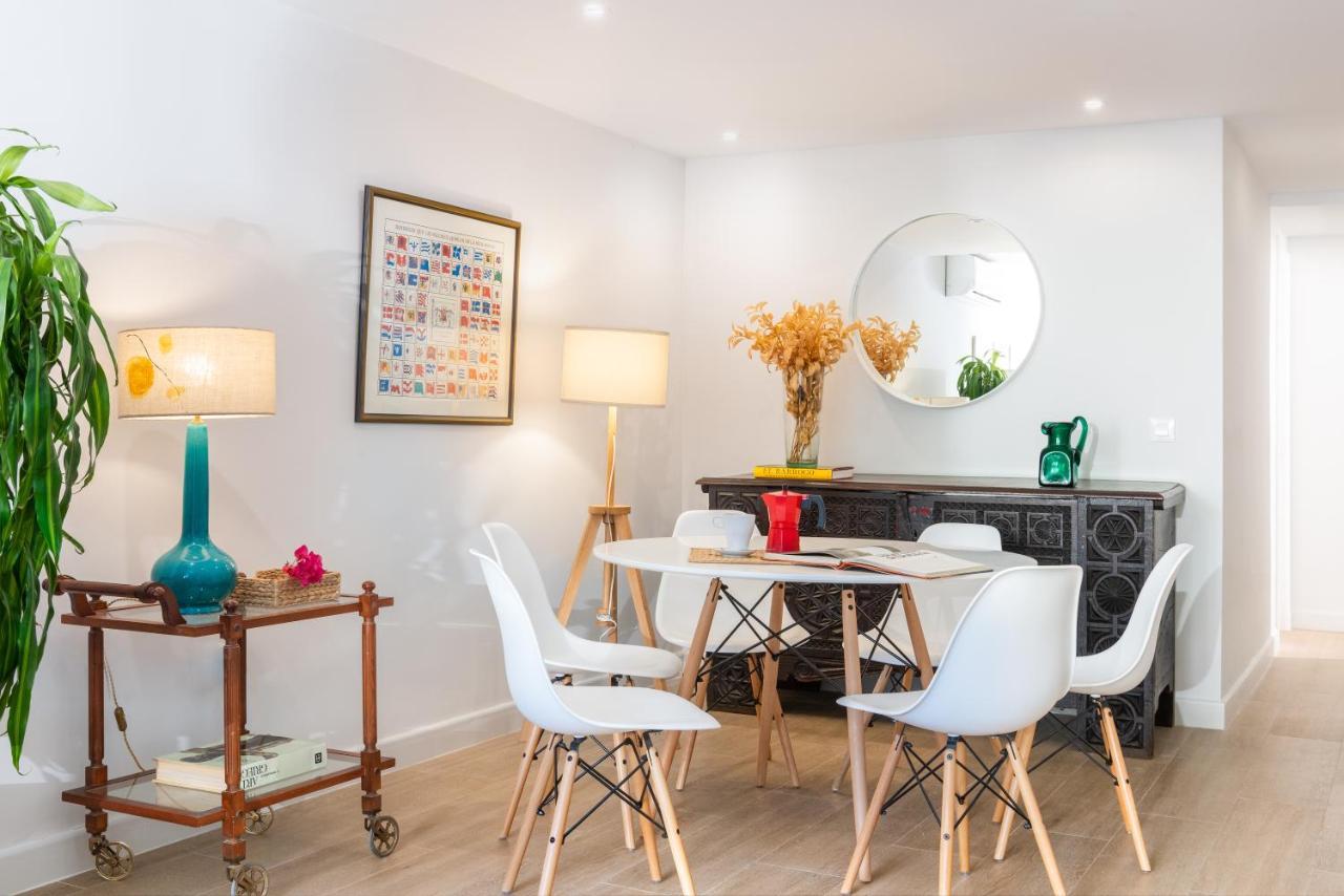 Plaza Espana, Acogedor Apartamento Con Patio 세비야 외부 사진
